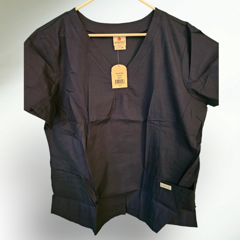 Peaches Uniforms Scrub Top